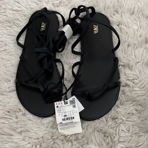 NWT Zara Black Strappy Lace-Up Sandals with Ankle Wrap